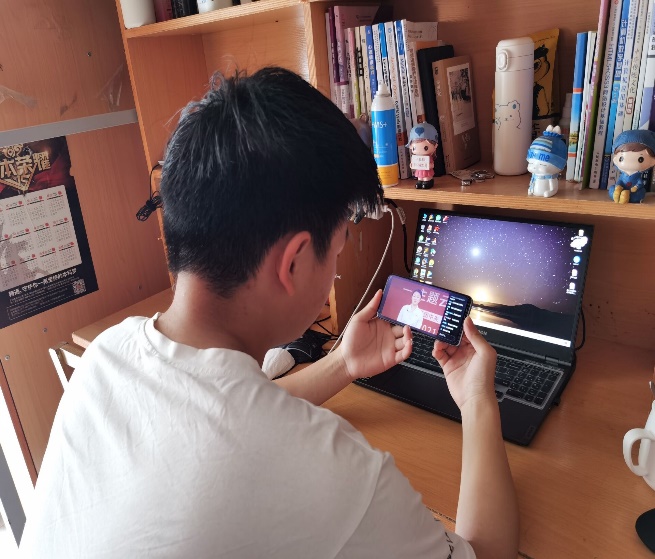 魔兽争霸变成窗口化了_魔兽争霸 只能窗口_魔兽争霸怎么窗口运行