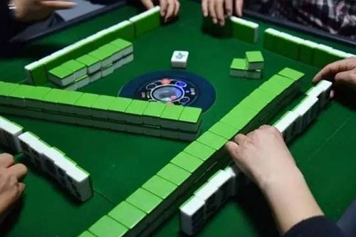 mia气划水麻将_mia气划水麻将怎么赢_麻气划水麻将