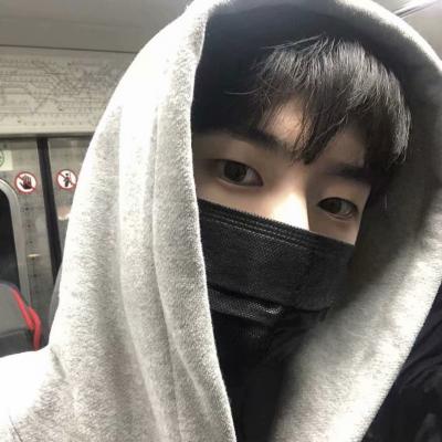 男生头像冷酷帅气霸气-男神秘籍揭秘！冷酷霸气头像，一招搞定