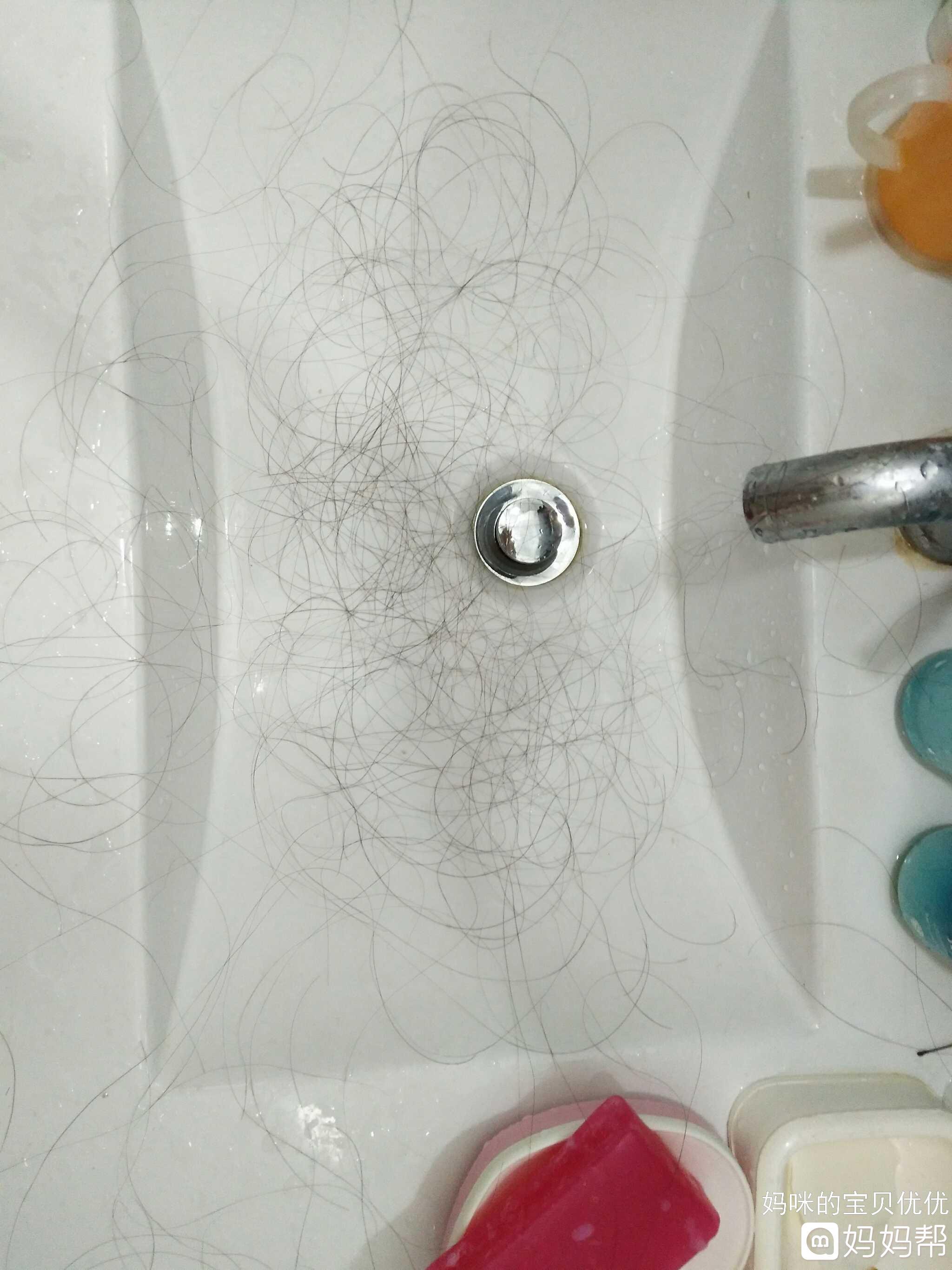 再婚后可以生几个小孩_生完小孩怎样可以防止掉发_怎么防止龙鱼掉眼