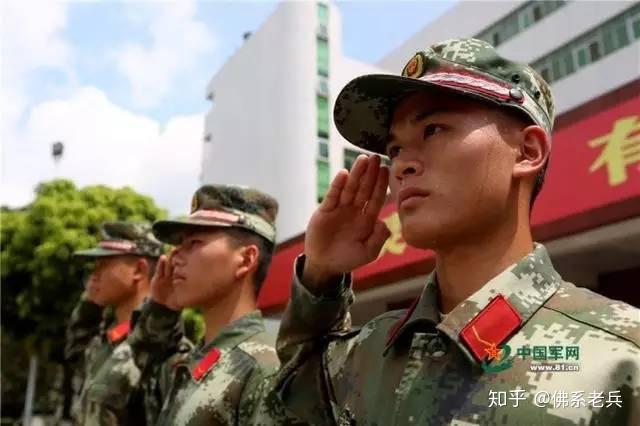 热血军事游戏，成为顶级破解高手