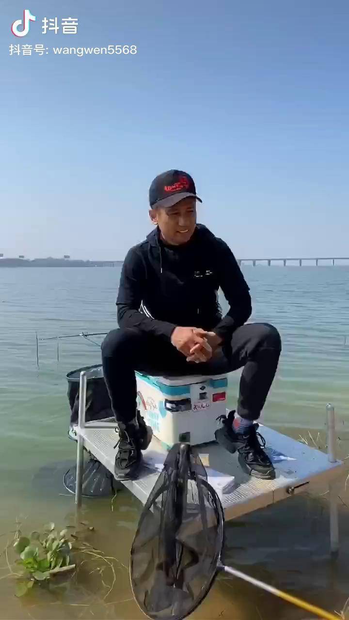 钓鱼游戏单机安卓破解_钓鱼游戏破解版无限金币钻石版_手机钓鱼游戏破解游戏下载
