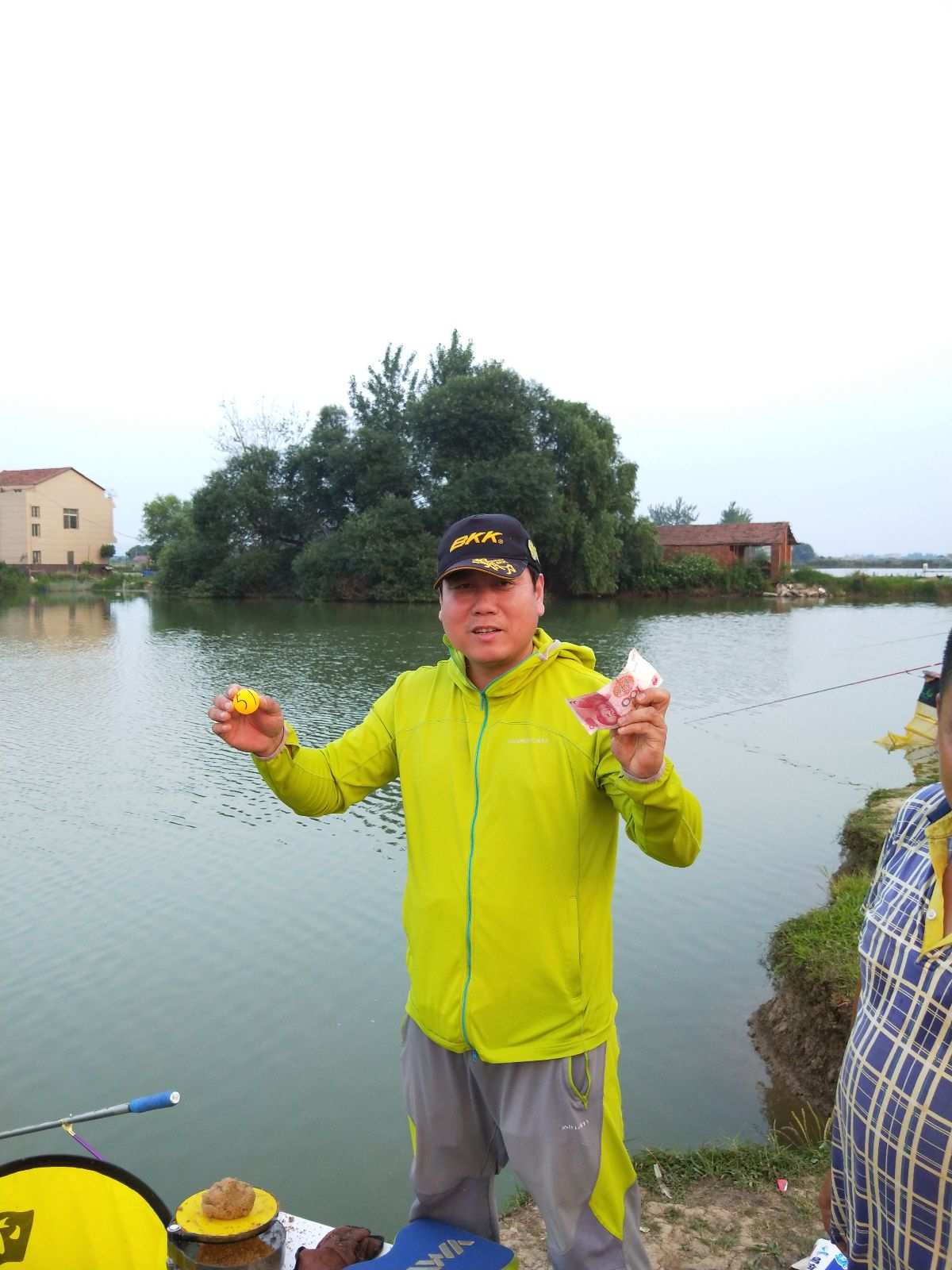 钓鱼游戏单机安卓破解_钓鱼游戏破解版无限金币钻石版_手机钓鱼游戏破解游戏下载