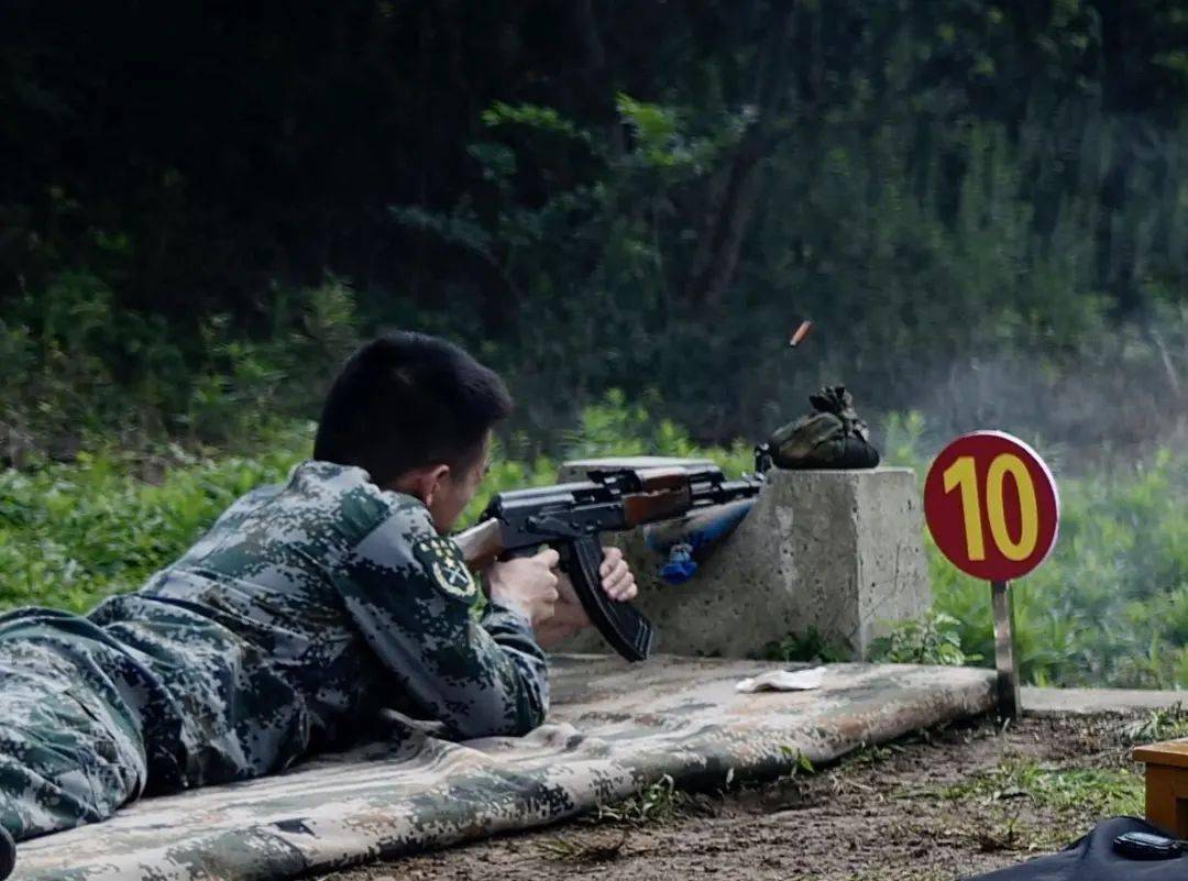 好玩的国产射击手游_射击国产手机游戏推荐_手机国产射击游戏