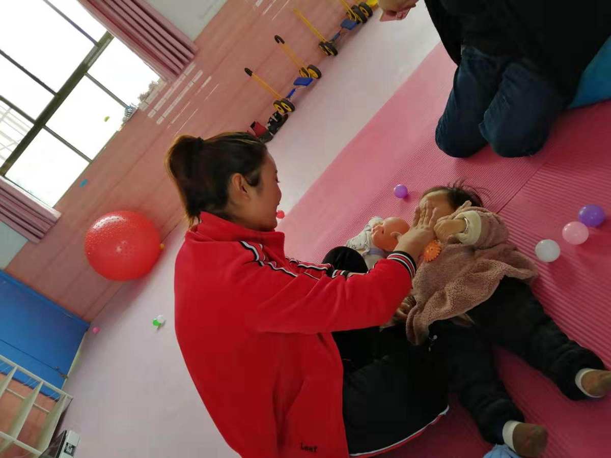 亲子按摩手机游戏大全_亲子按摩顺口溜_亲子按摩手机游戏