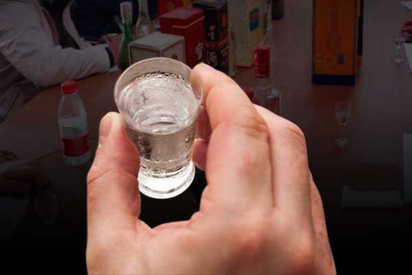 斗酒_酒的经典句子_酒神