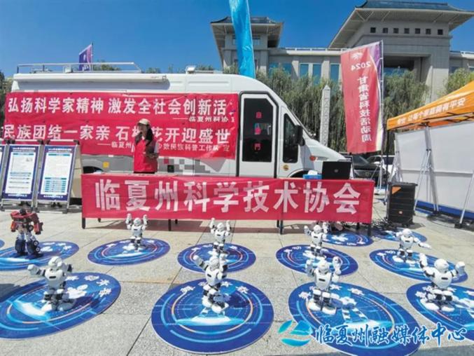 ppt放大屏幕_ppt点击哪里全屏放大_ppt放大全屏屏幕快捷键